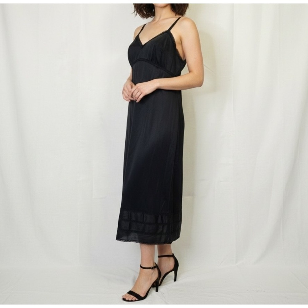 Vintage Lorraine Black Nylon Lace Full Slip Dress Size 38 Tall Made in USA